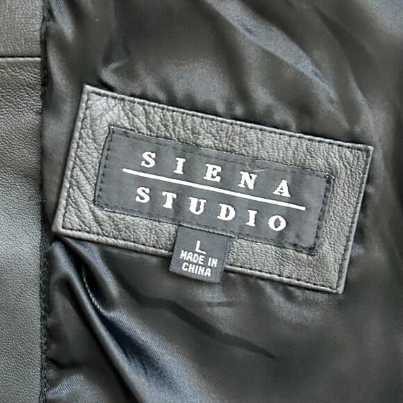 Vintage Siena Studio Leather Zip-Front Cropped Black Sleeveless Vest - Picture 3 of 5